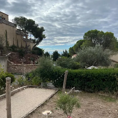 Des Pierres Blanches * Sète