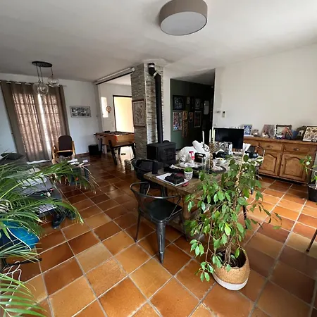 Des Pierres Blanches Holiday home *
